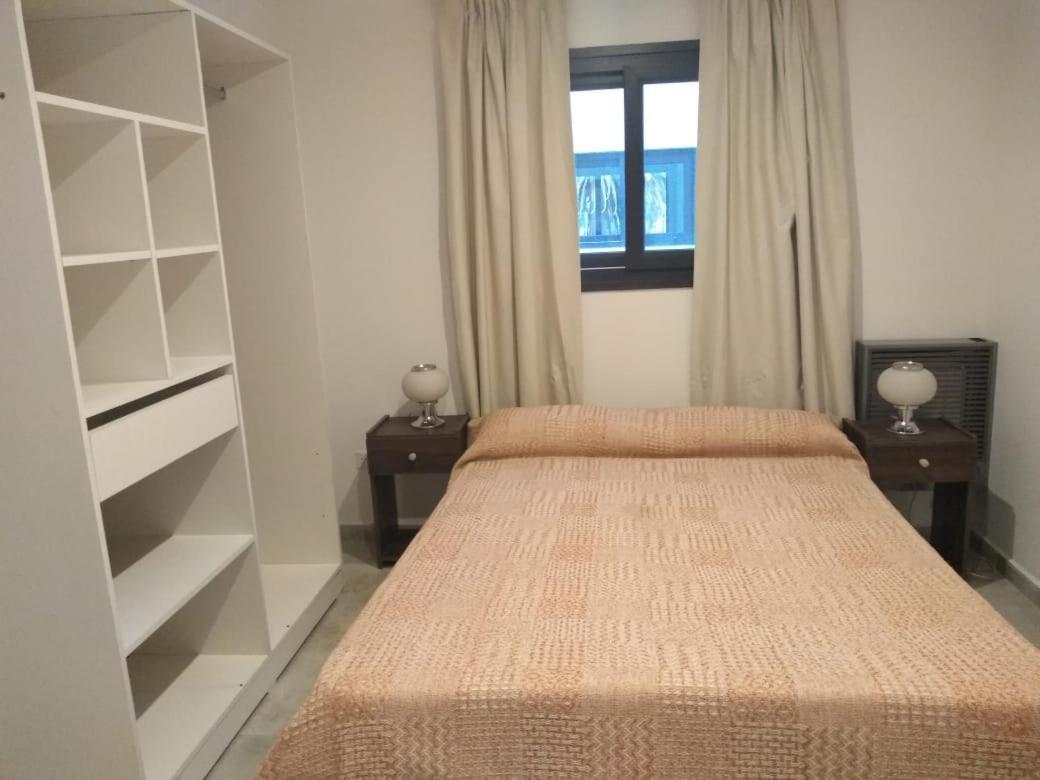 Alquiler Diario Hasta 4 Personas Apartment ตันดิล ภายนอก รูปภาพ